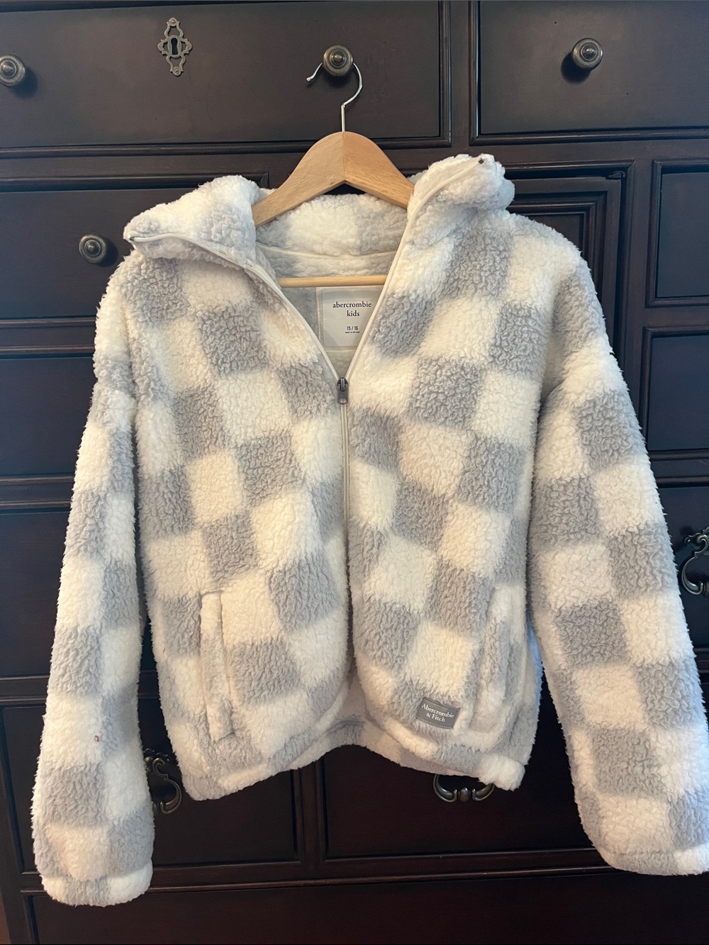 Abercrombie Kids Cream and Light Gray Plush Checkerboard Zip-up Jacket